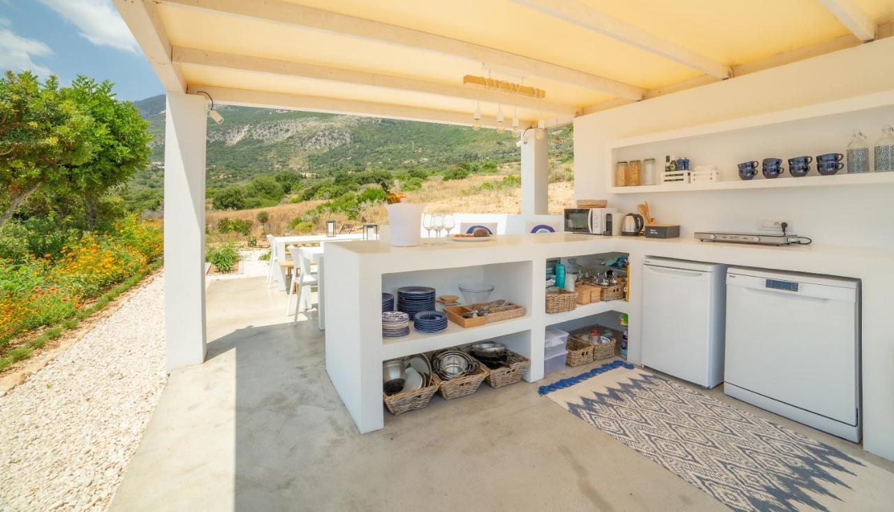 Kefi Spitia Bed & Breakfast Simotata Bagian luar foto